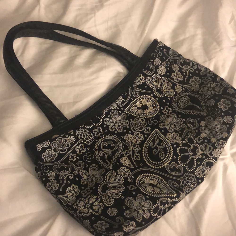 Black and white thirty one bag